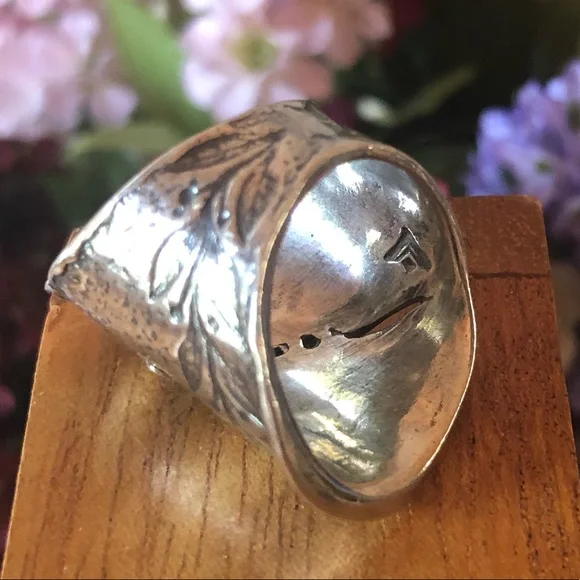 Silpada 'Nature's Majesty' Cubic Zirconia and Sterling Silver Ring, Si Silpada Nature Majesty Cz Sterling Silver Ring R3136 SZ 11.5 RARE